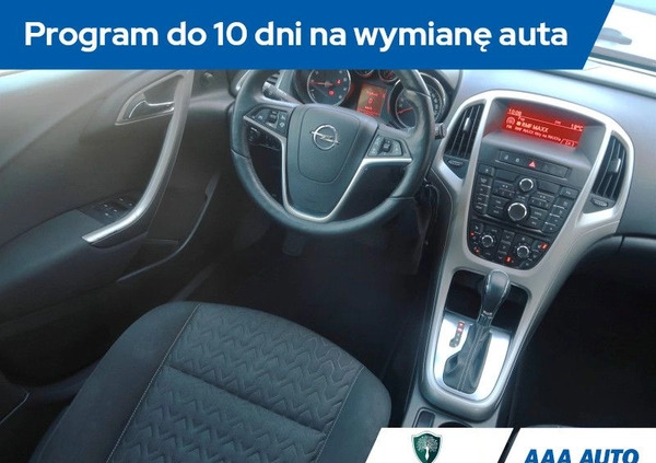 Opel Astra cena 35000 przebieg: 109766, rok produkcji 2013 z Kamień Krajeński małe 254